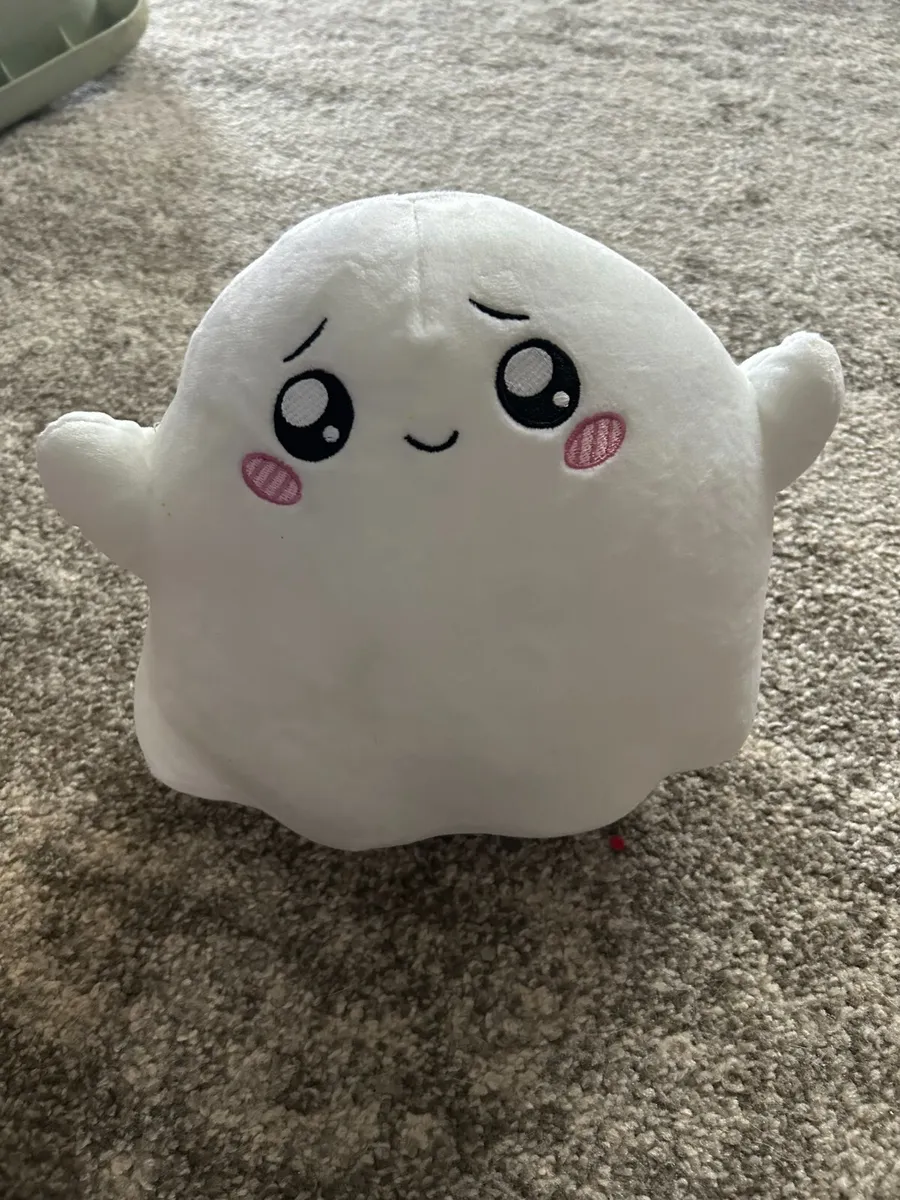 Kawaii Glow in the Dark Ghosty Plush Toy photo review