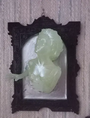 Glow in the Dark Ghost in The Mirror Figurine photo review