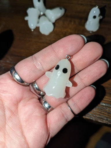 Glow in the Dark Keychain Ghosts Set 6Pcs photo review