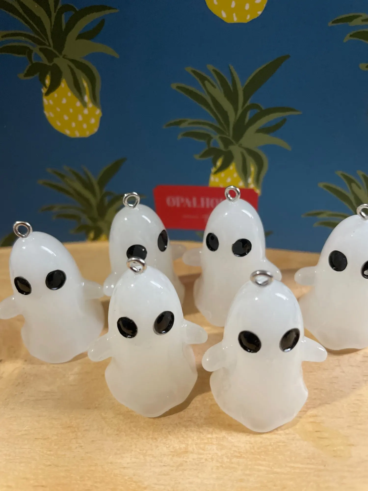 Glow in the Dark Keychain Ghosts Set 6Pcs photo review