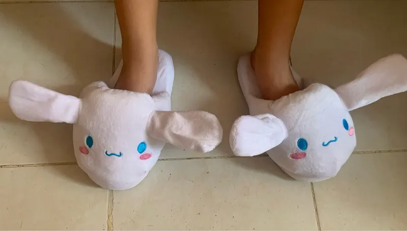 Kawaii Sanrio Characters Movable Ears Plush Slippers photo review