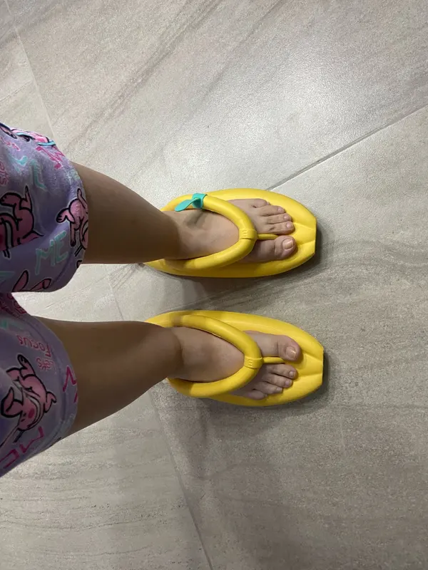 Cute Banana-Shaped Beach Slippers photo review