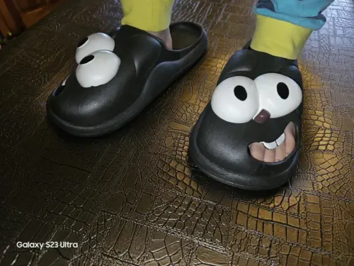 Cute Big-Eyed Beach Slippers photo review