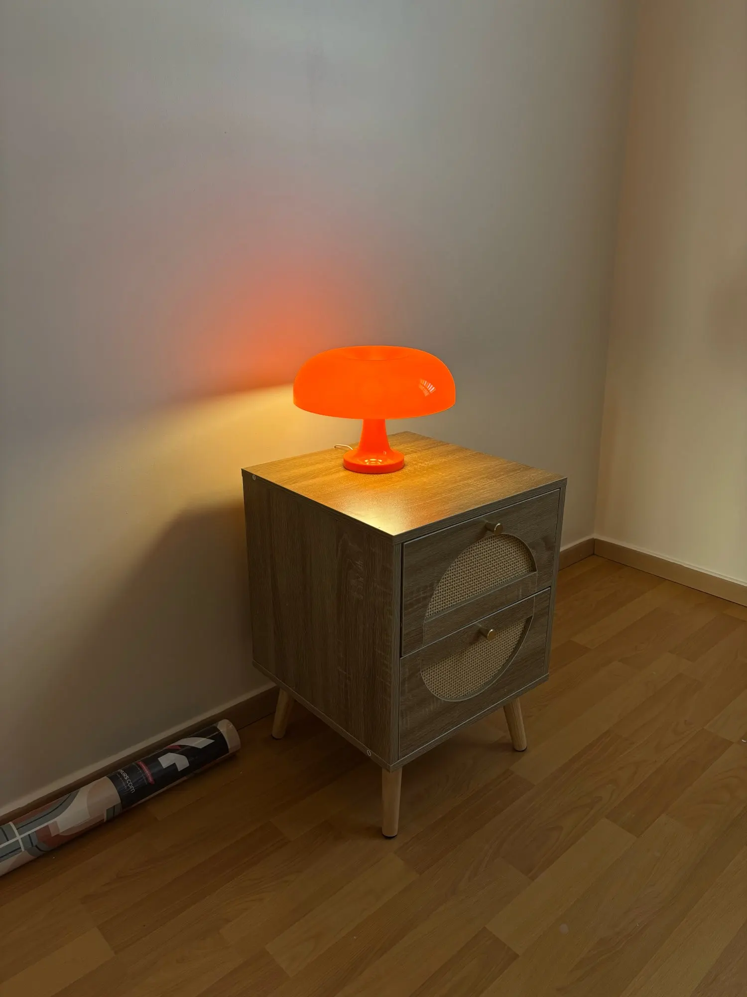 Wide Cap Mushroom Table Lamp photo review