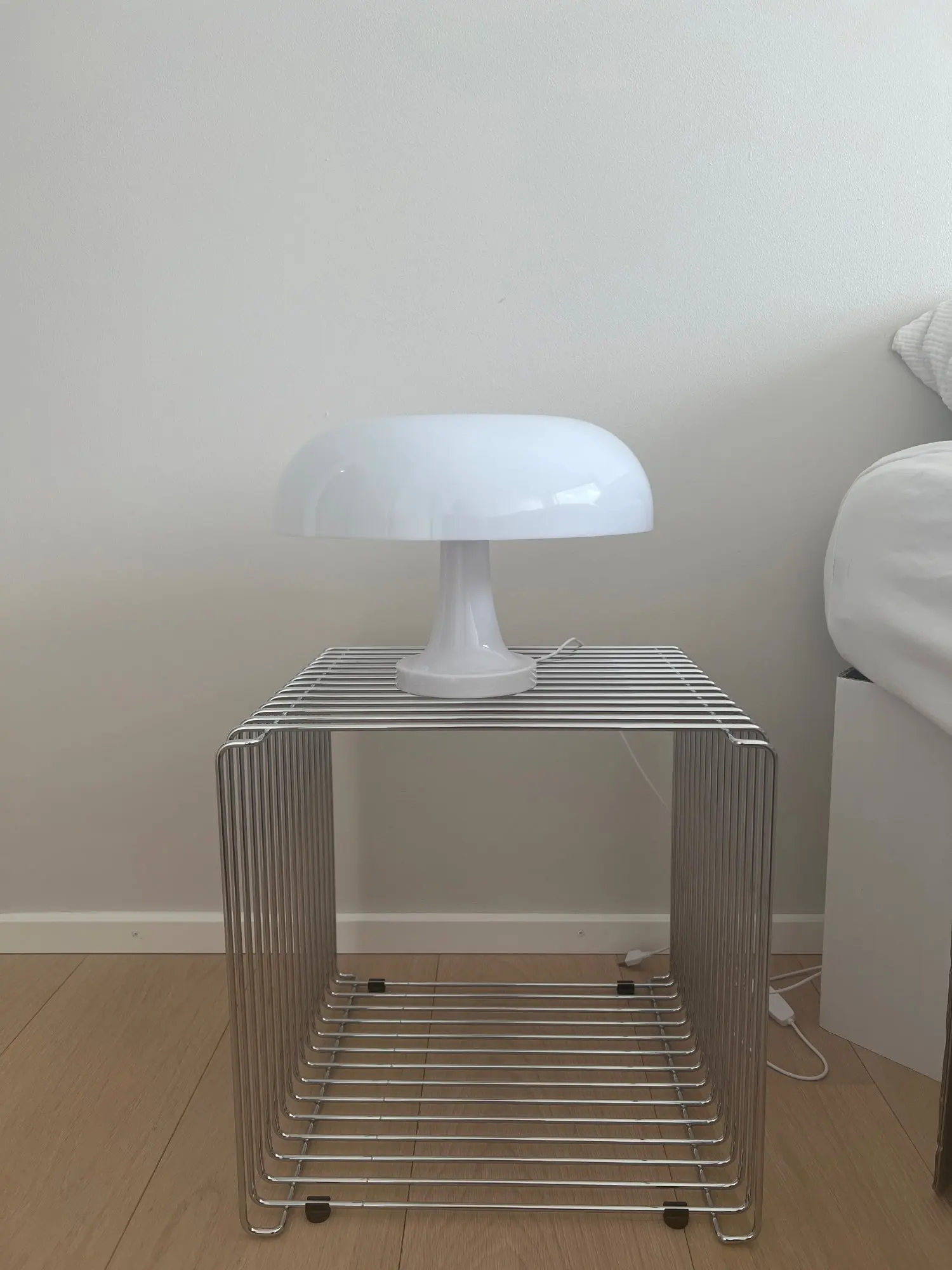Wide Cap Mushroom Table Lamp photo review
