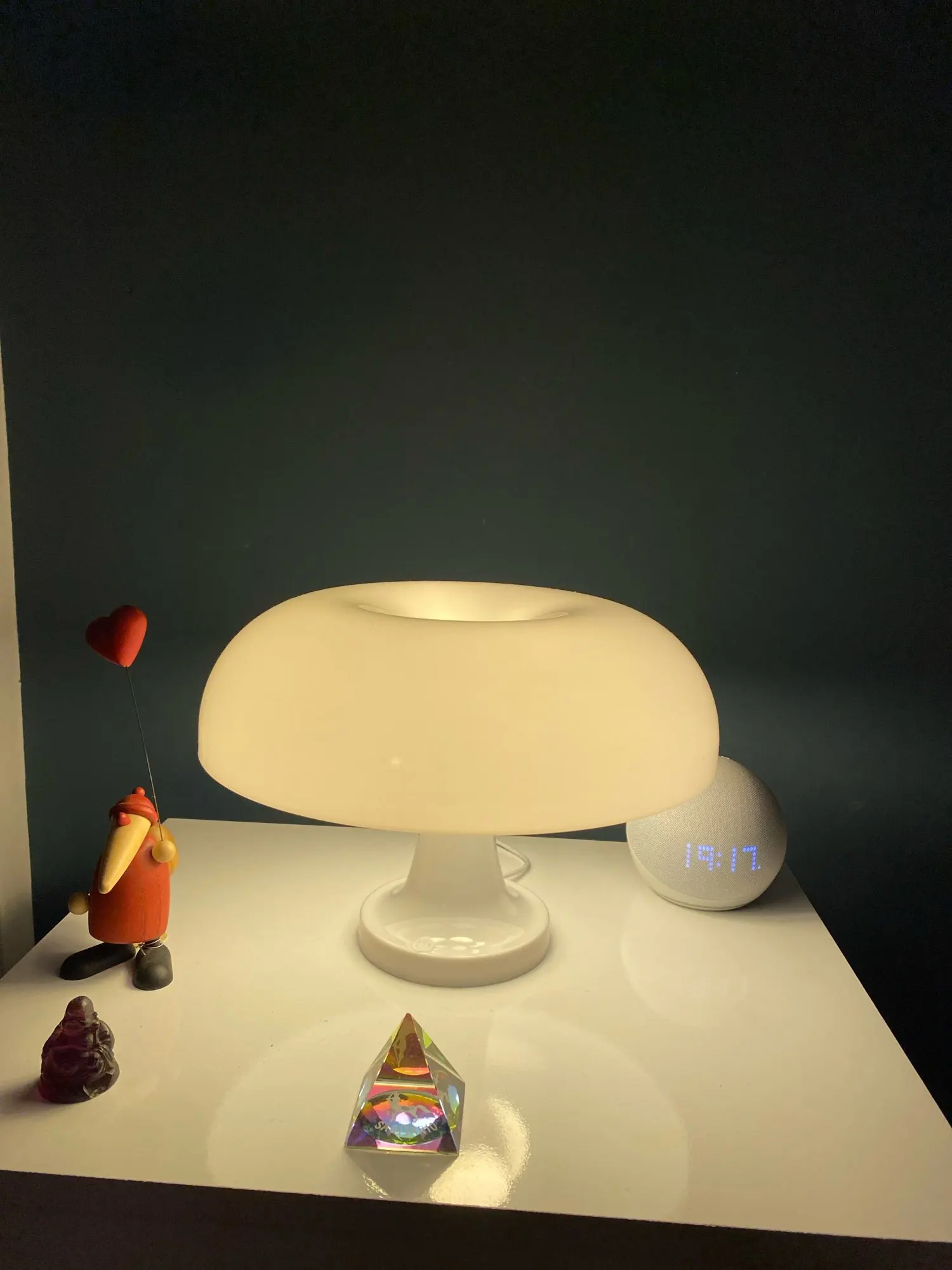 Wide Cap Mushroom Table Lamp photo review