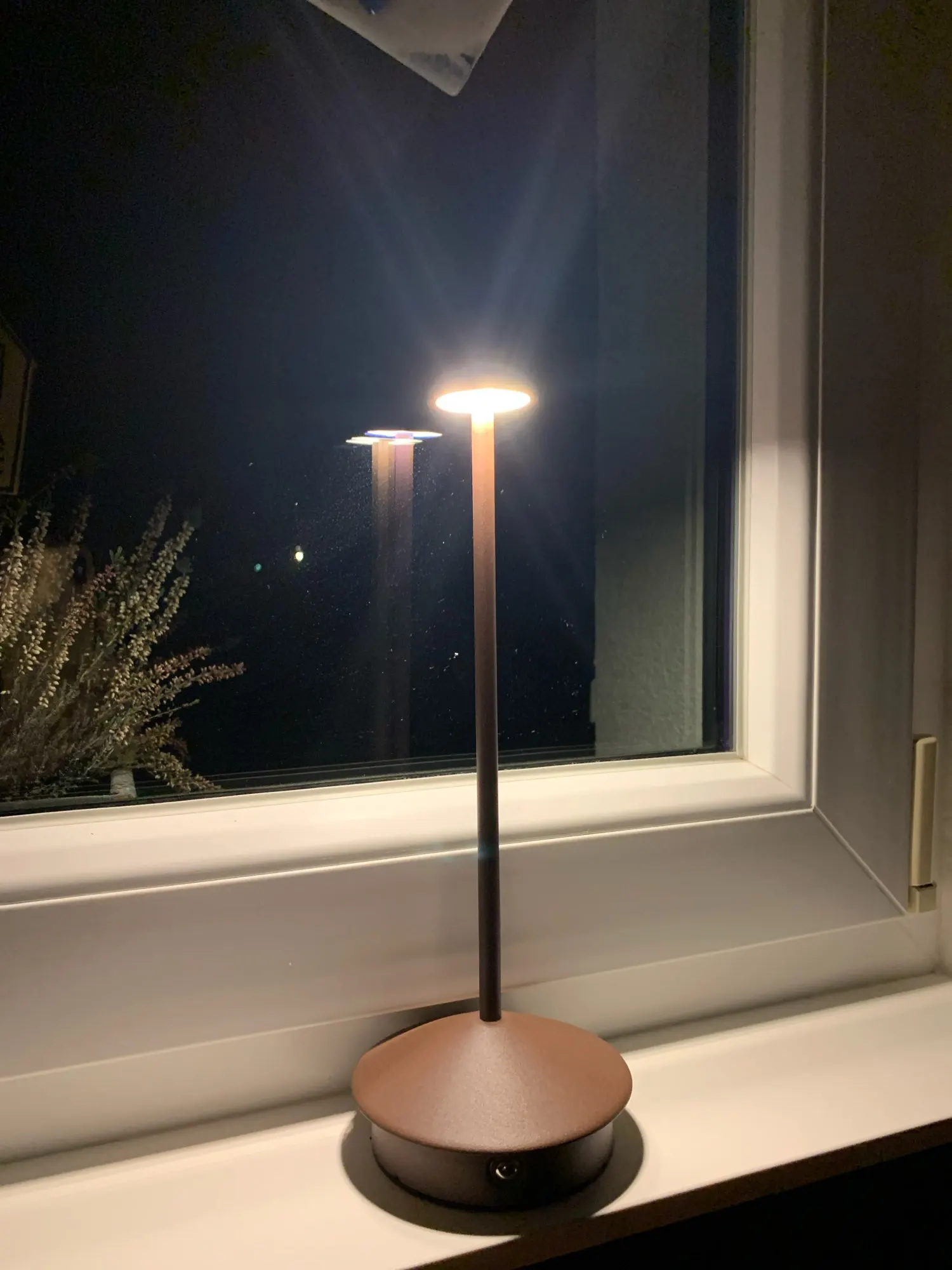 Click to view full screen Big Base Small Cap Rechargeable Mushroom Table Lamp photo review
